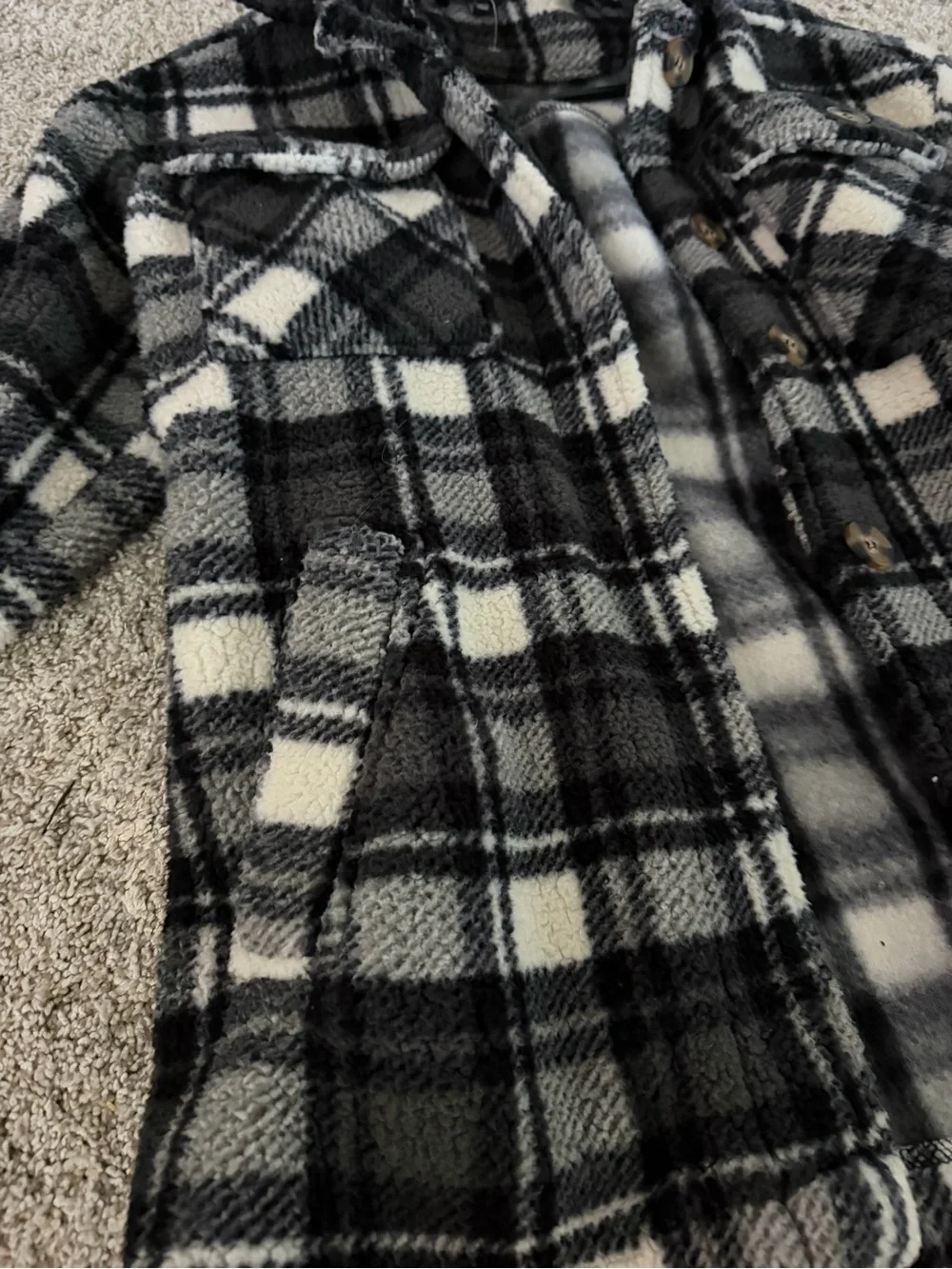 Love Tree Black & White Plaid Button-Up Jacket